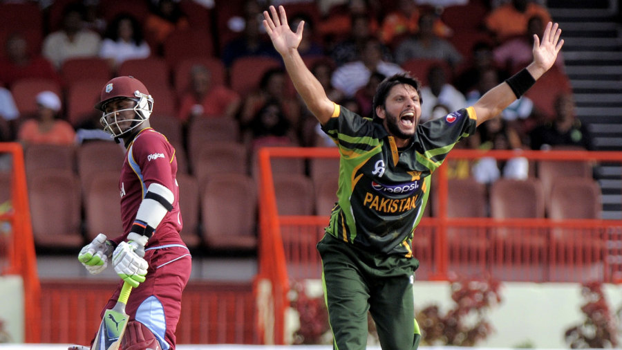 Best Leg-spin bowler Shahid Afridi 7-12 - West Indies vs Pakistan 1st ODI 2013. 