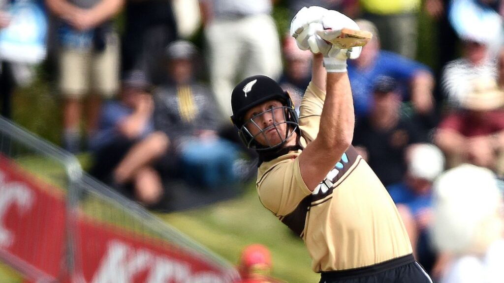 Martin Guptill - 147 Sixes In T20I Cricket.