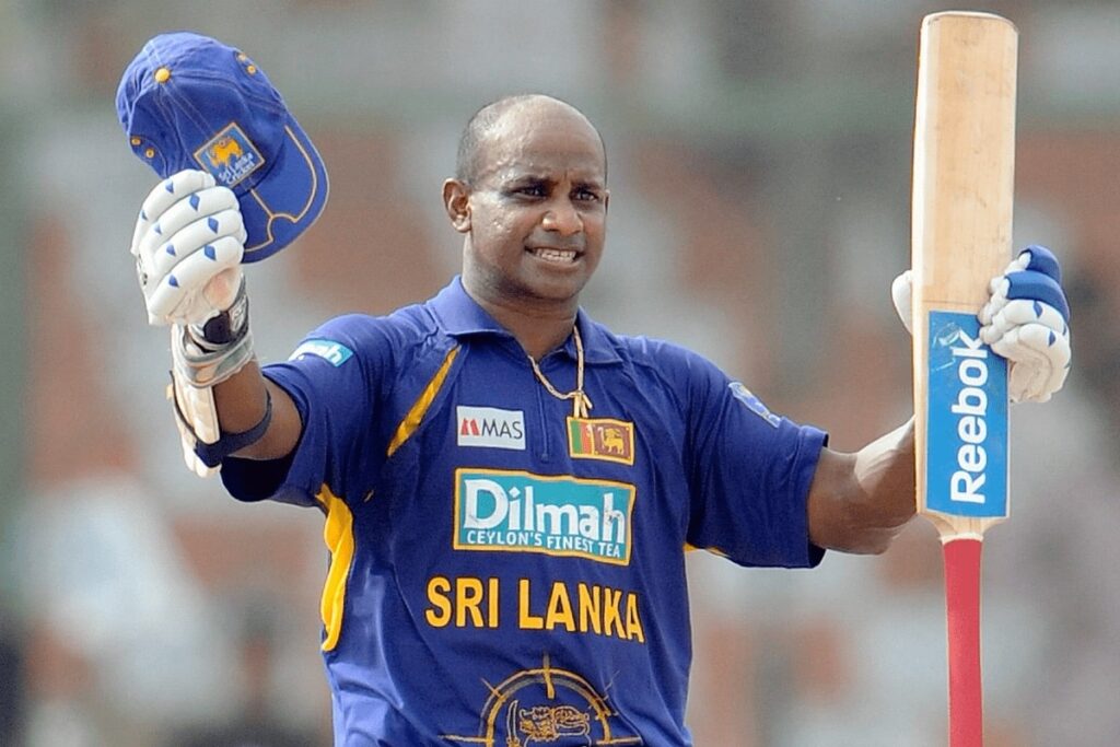 Sanath Jayasuriya (Sri Lankan Batting Allrounder) - 18 Catches In The World Cup From 1992-2007.