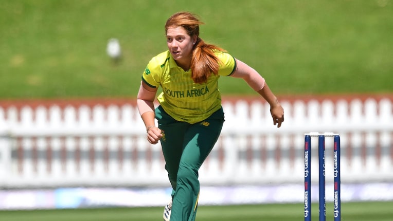 Nadine de Klerk (One Of The Best South African Women Cricketers)